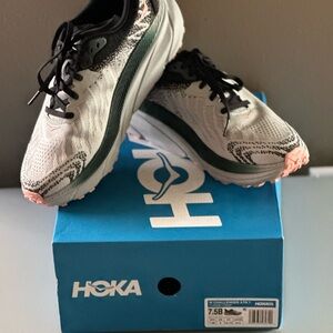 Brand New! Hoka Challenger ATR 7